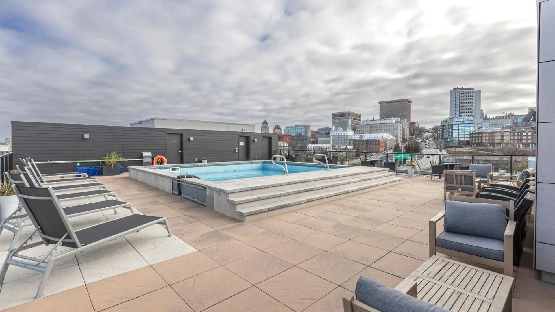 Le Panorama - Parking Gratuit - Toit Terrasse Appartement Québec